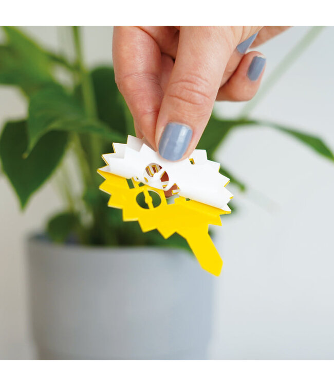 Fly Bye-Bye: Sticky Traffic Controllers