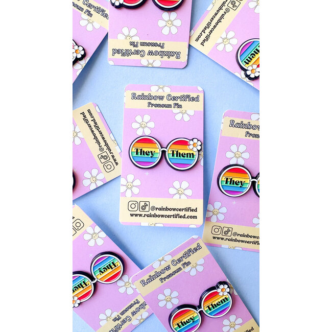 Retro Chic: They/Them Pronoun Pin!