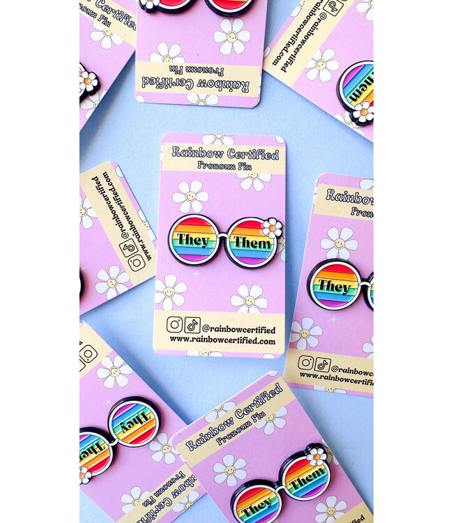 Retro Chic: They/Them Pronoun Pin!