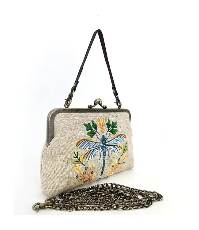 Chic Dragonfly Vintage Kisslock Bag: Fly in Style!