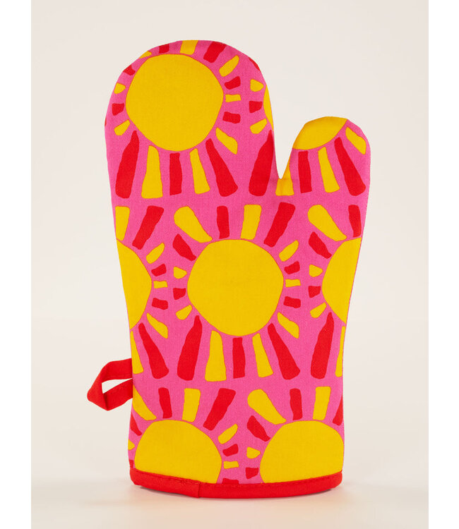 Hot Shit Oven Mitt: Handle the Heat with Style!