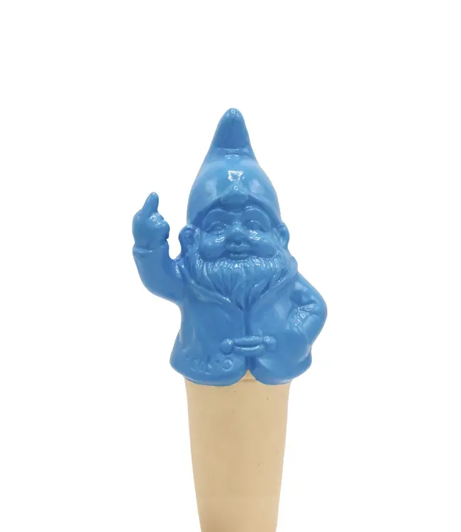 Gnomy: The Self-Watering Guardian of Your Plants!