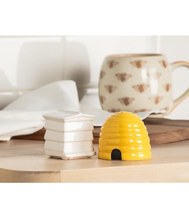Buzzing with Flavor: Beehive Shaker Set