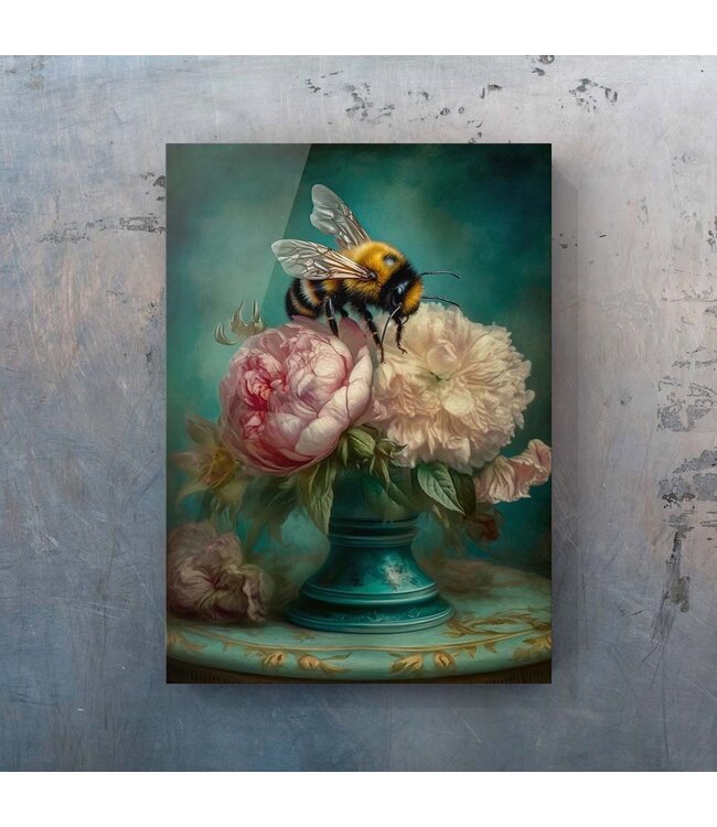 Bloom & Buzz: Art That Whispers Elegance