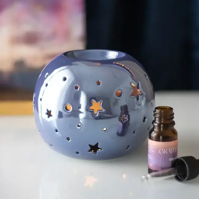 Starry Scents: Iridescent Oil Magic