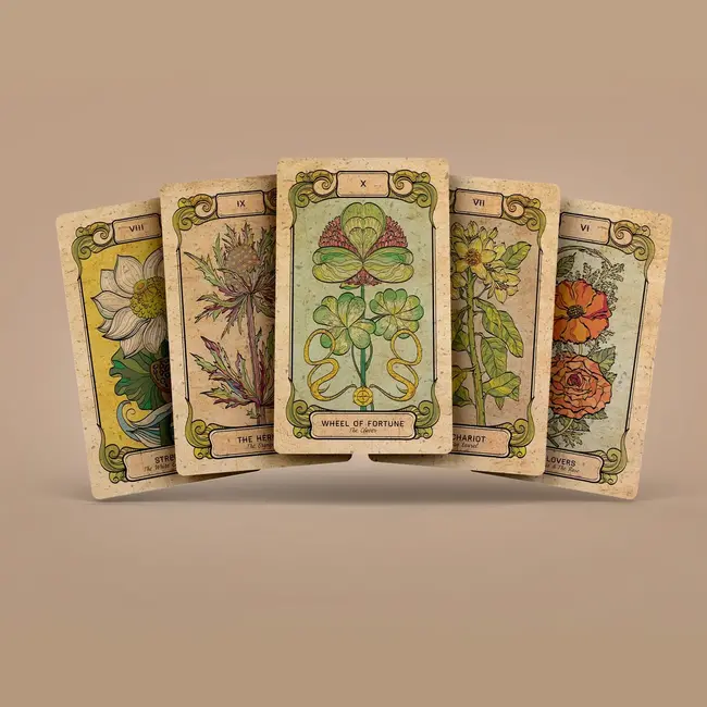 Nature's Secrets: Unveil Tarot with Botanica Oculta!