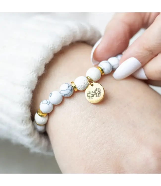 Stress Less Howlite Crystal Essential Oil Bracelet