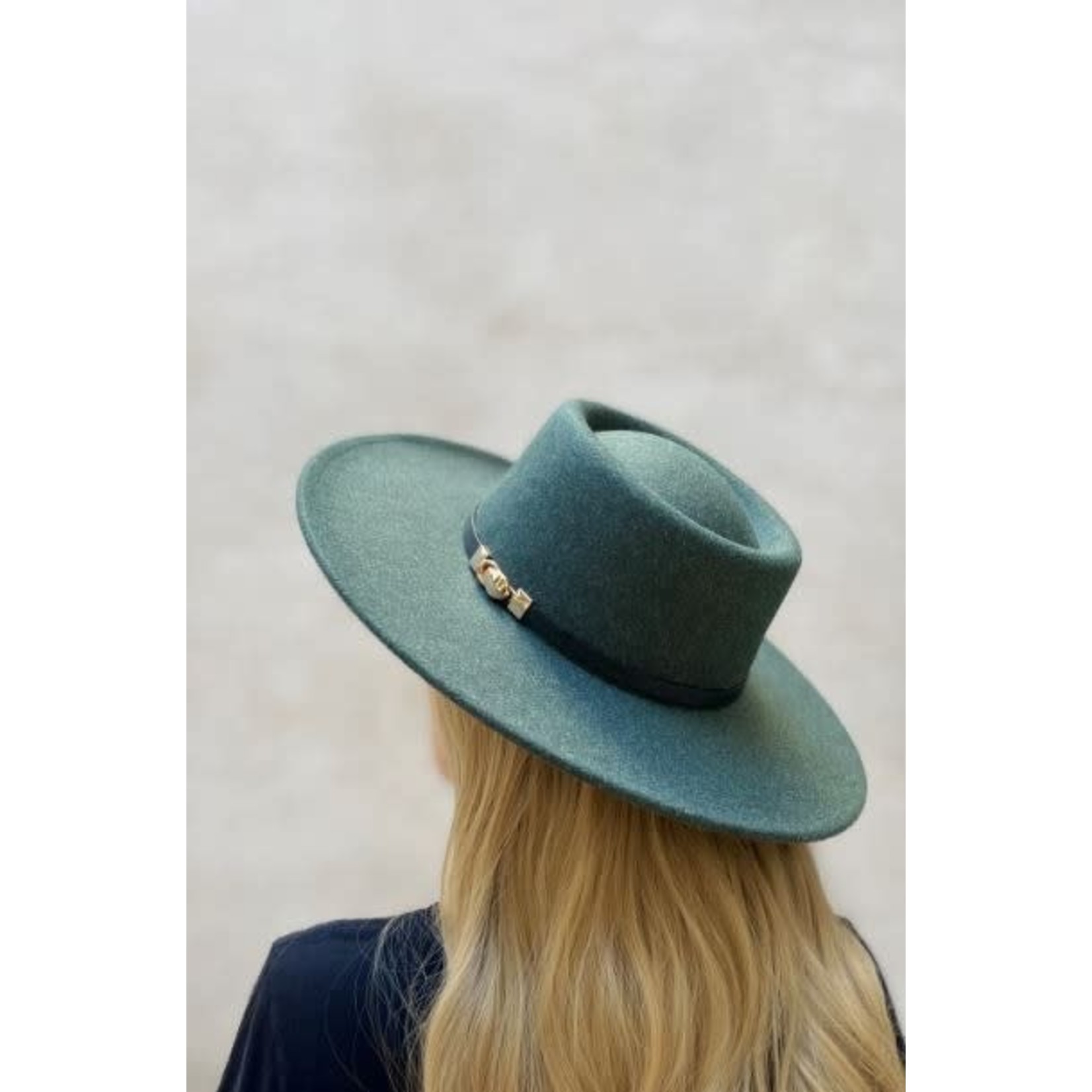 Love&Thyme Boater Hat with Buckle Trim