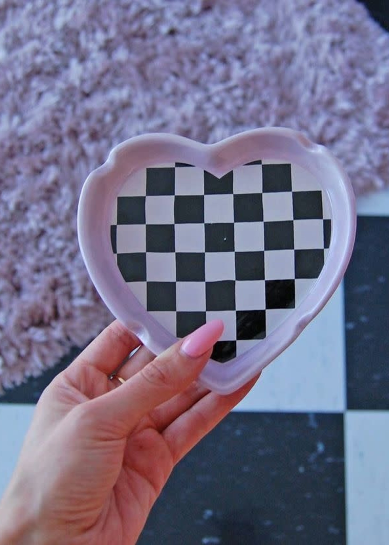 A Shop Of Things Checkerboard Heart Ash Tray