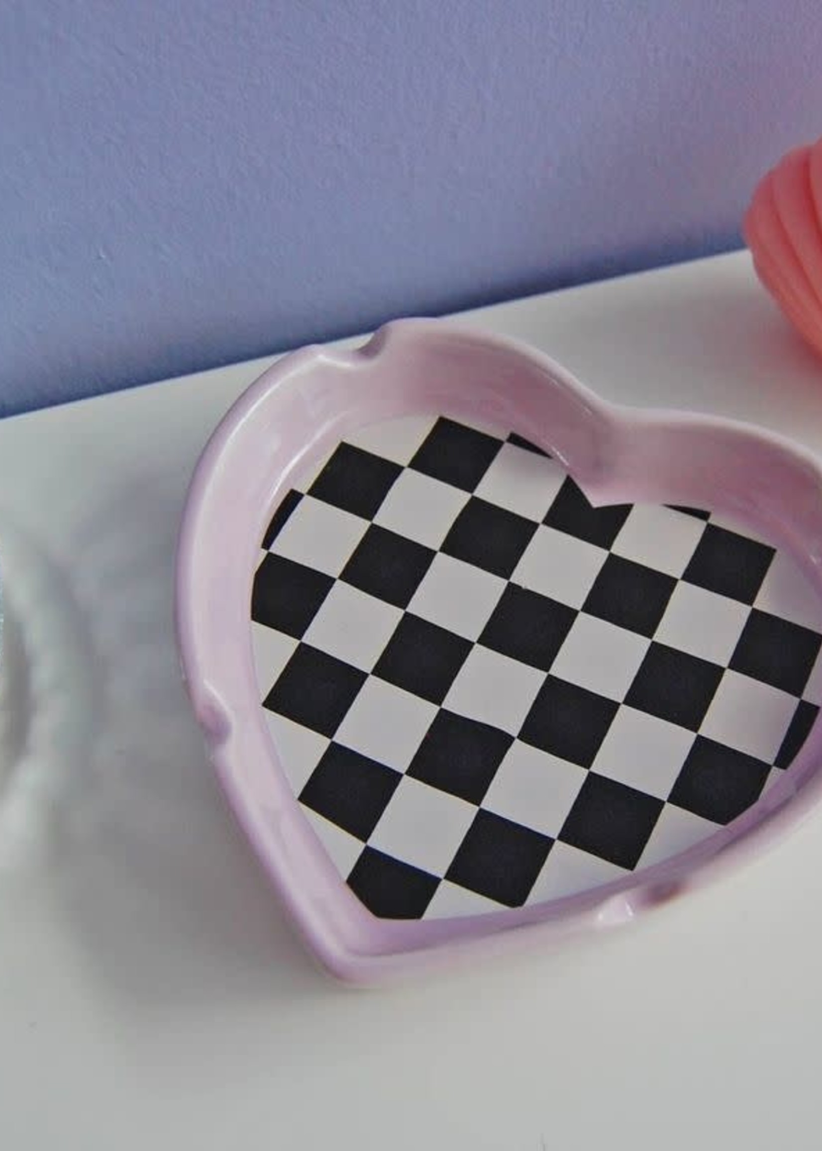 A Shop Of Things Checkerboard Heart Ash Tray