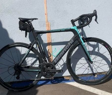 Carbon fiber road bike rental in Oceanside