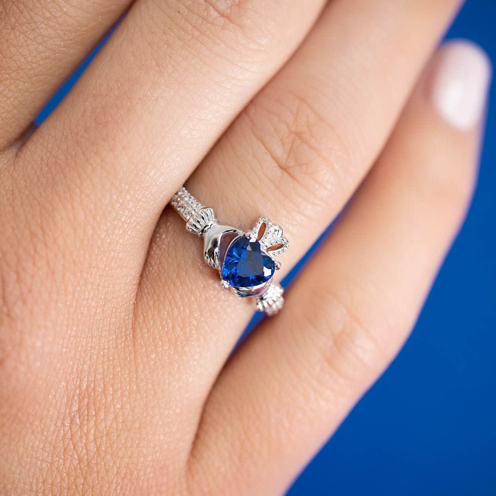 SOLVAR LIMITED Sterling Silver September Birthstone Claddagh Ring Sz7