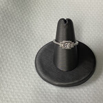 14KW 1PR .30/2PR&40RD=.34TW GH SI2 DIAMOND ENG RING