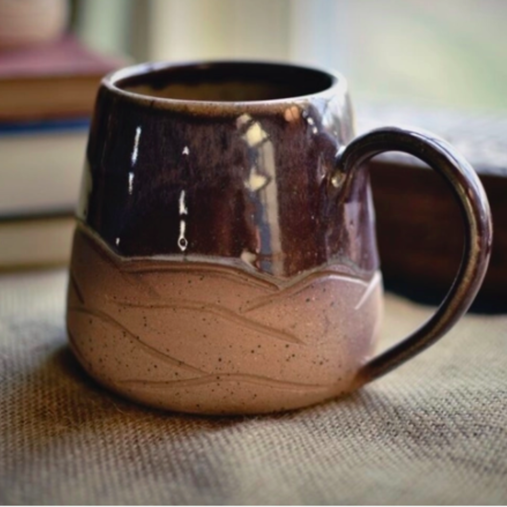 Mountain Mug in Raspberry