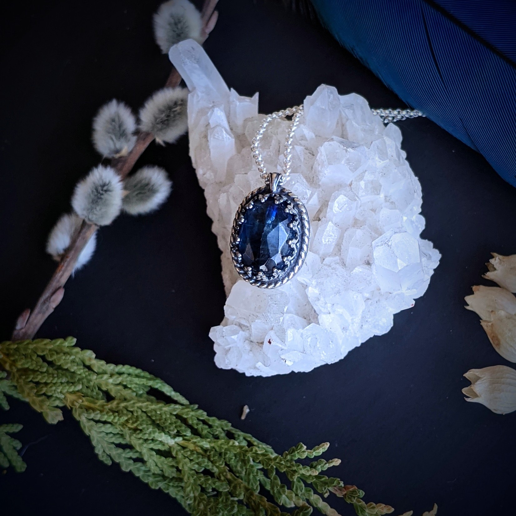 *Kyanite Faceted Necklace · Silver