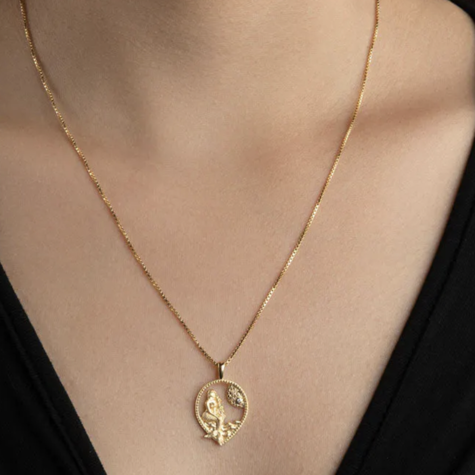 Awe Inspired Siren Necklace
