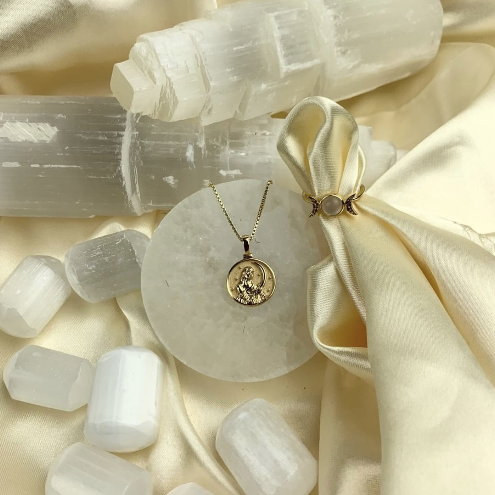 Selene Standard Pendant Gold Vermeil