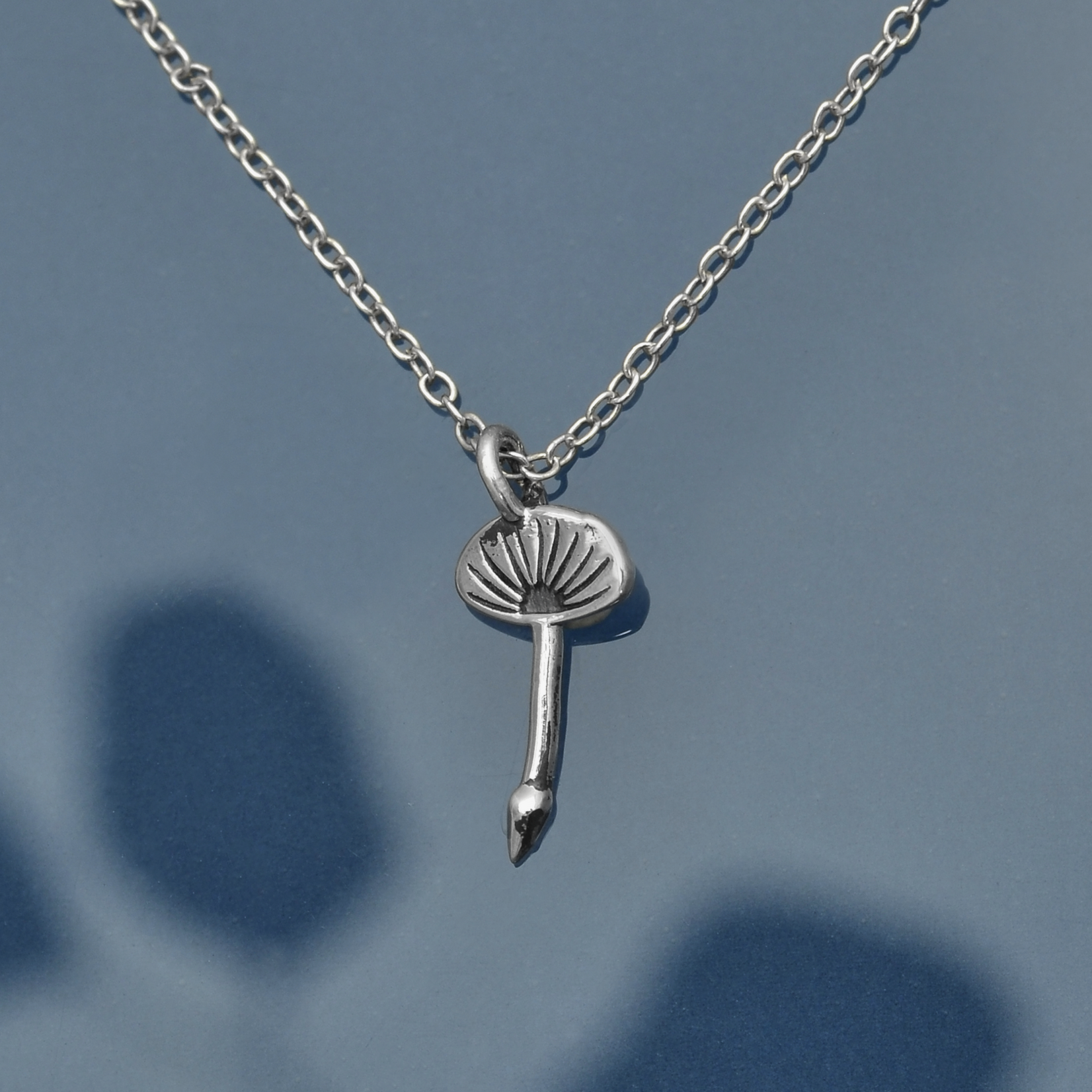 *Dandelion Fluff Necklace · Silver · 18"