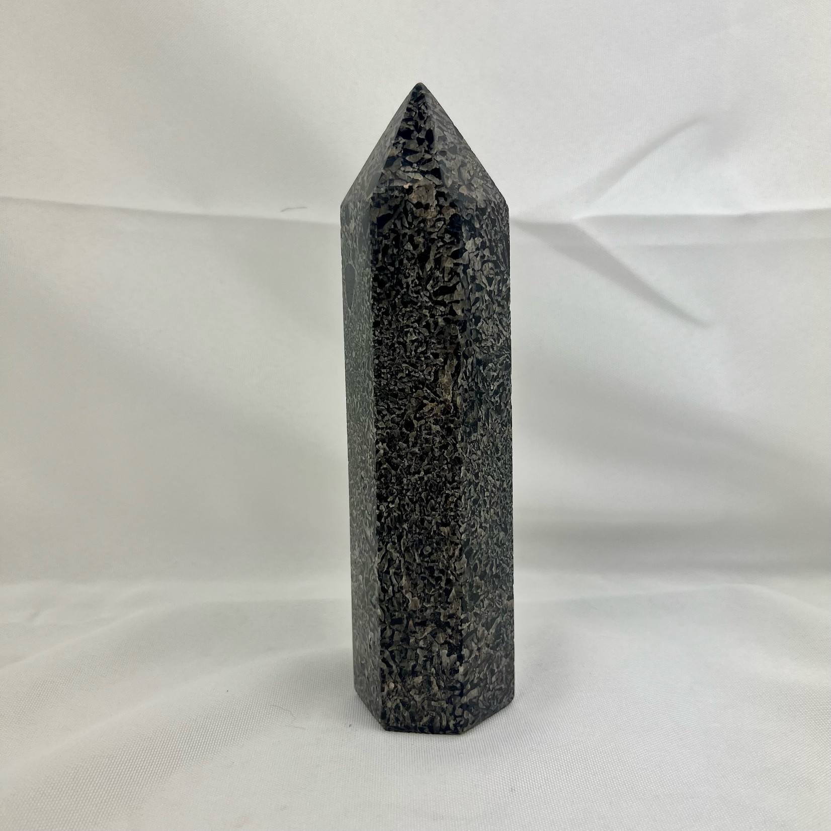 Graphic Tourmaline | Point