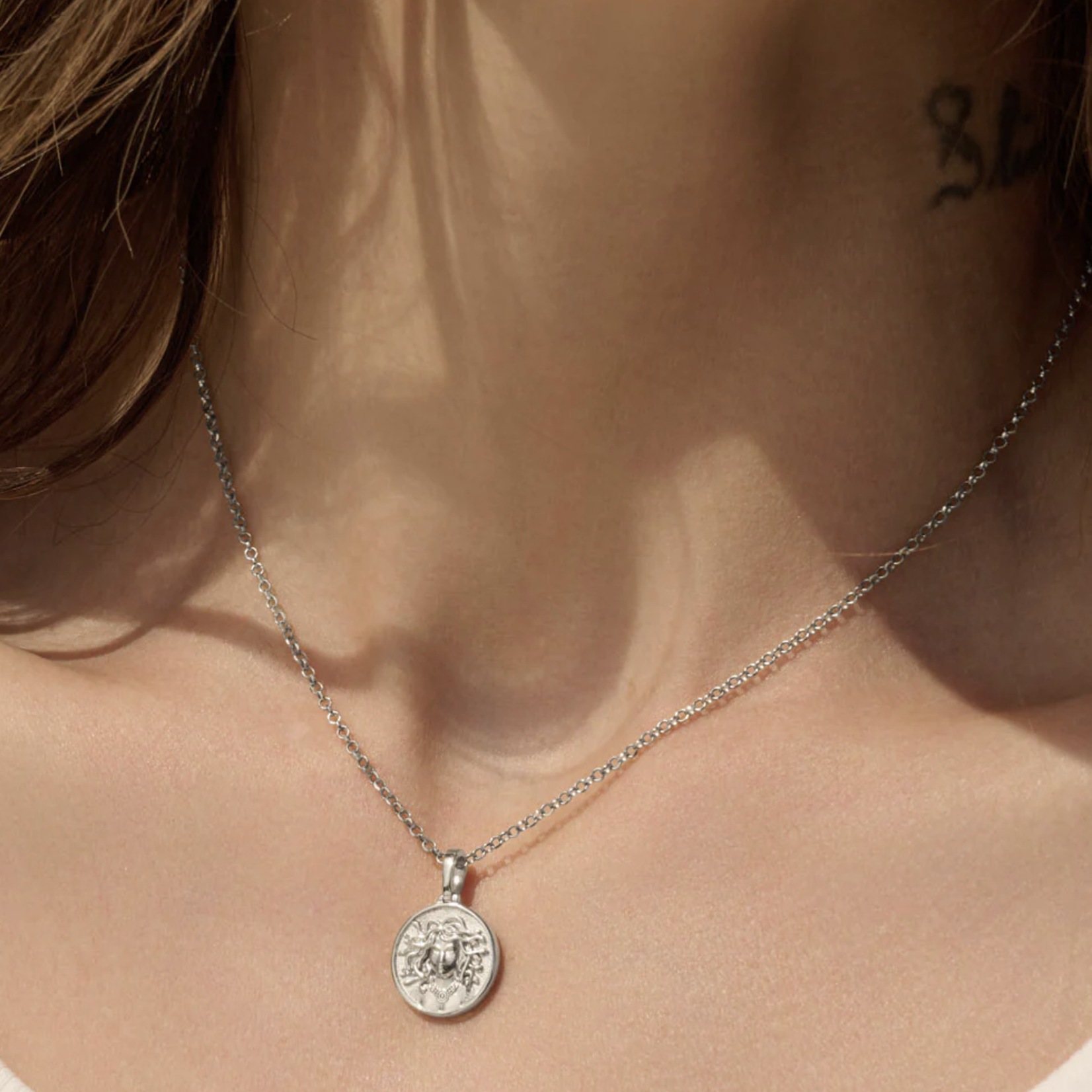 Mini Medusa 16-18" Box Chain Necklace · Sterling Silver