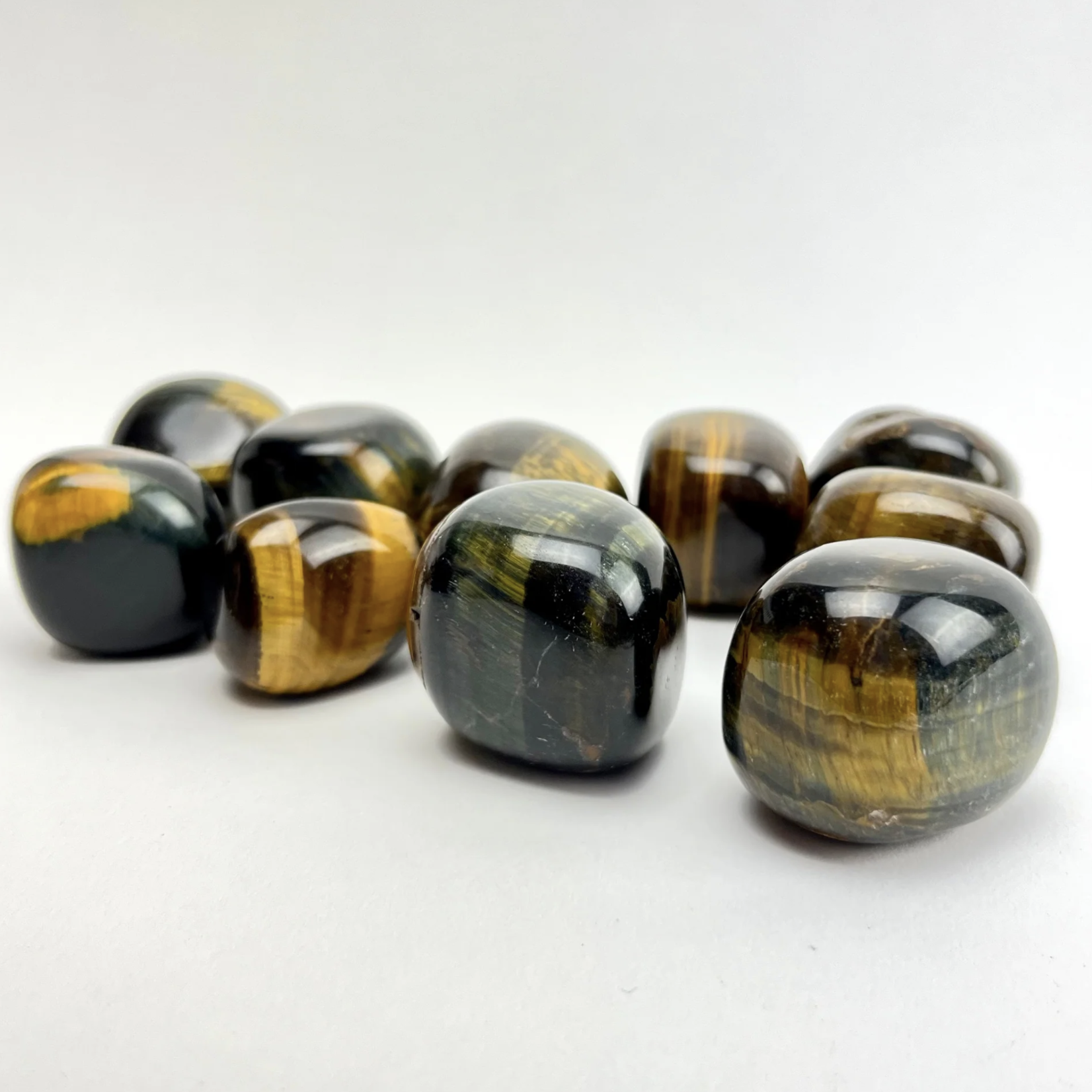 Quasar Gems Tiger Eye | XL Tumbled | 30-45mm | South Africa