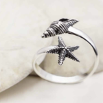 *Starfish and Conch Shell Ring · Silver · Adjustable