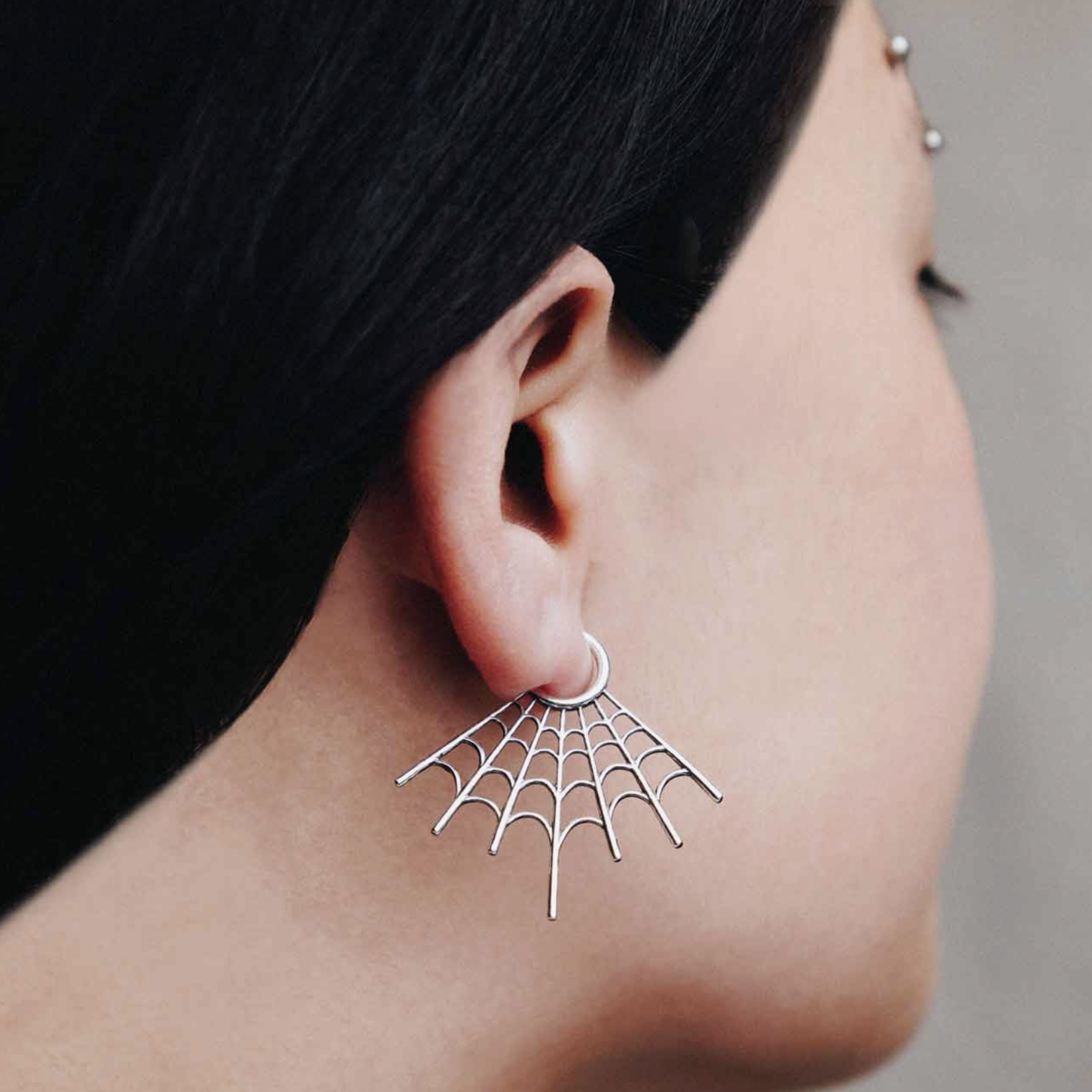 *Spiderweb Post Earrings · Silver