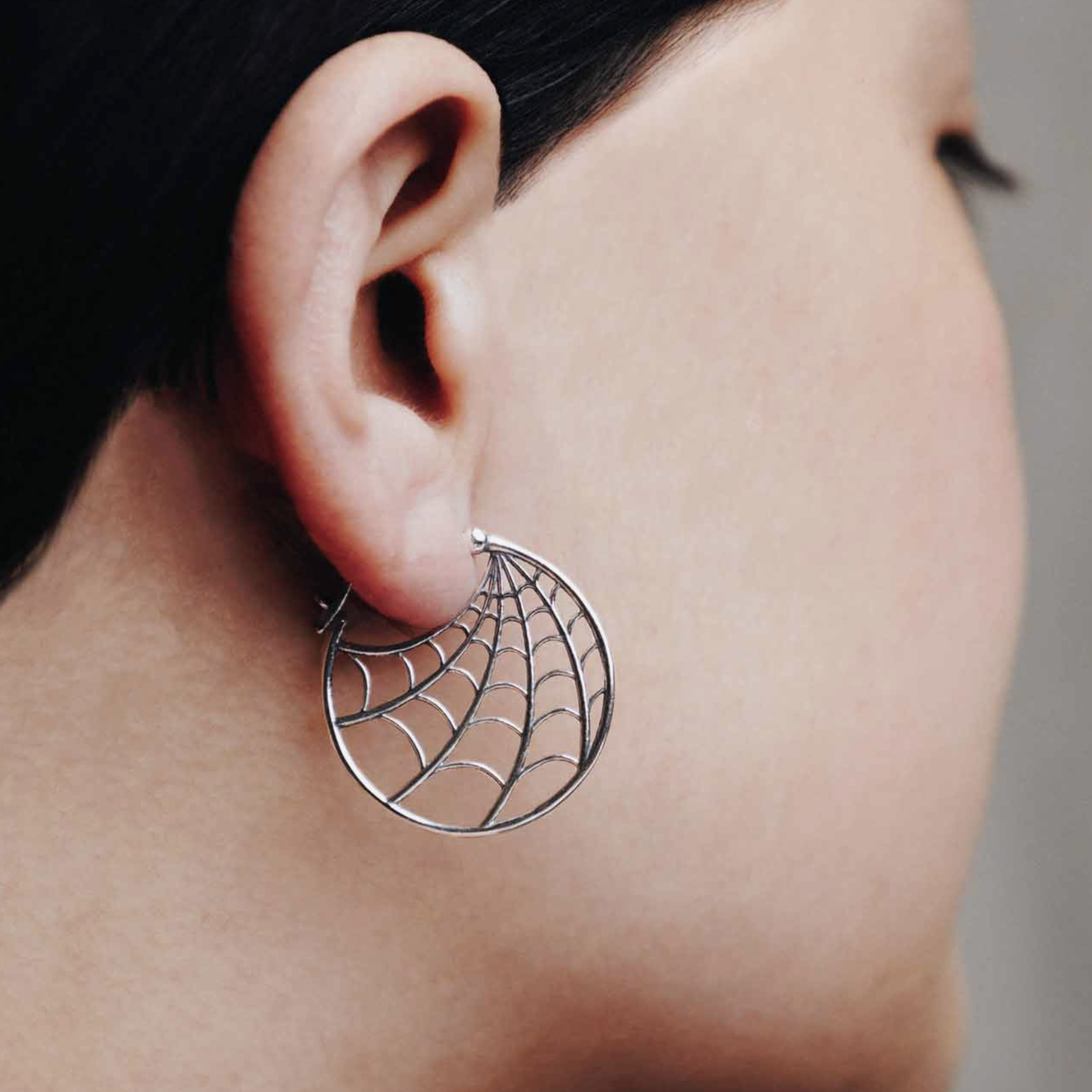 *Spiderweb Hoop Earrings · Silver