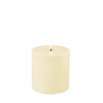 *LED Candle 4x4 ·