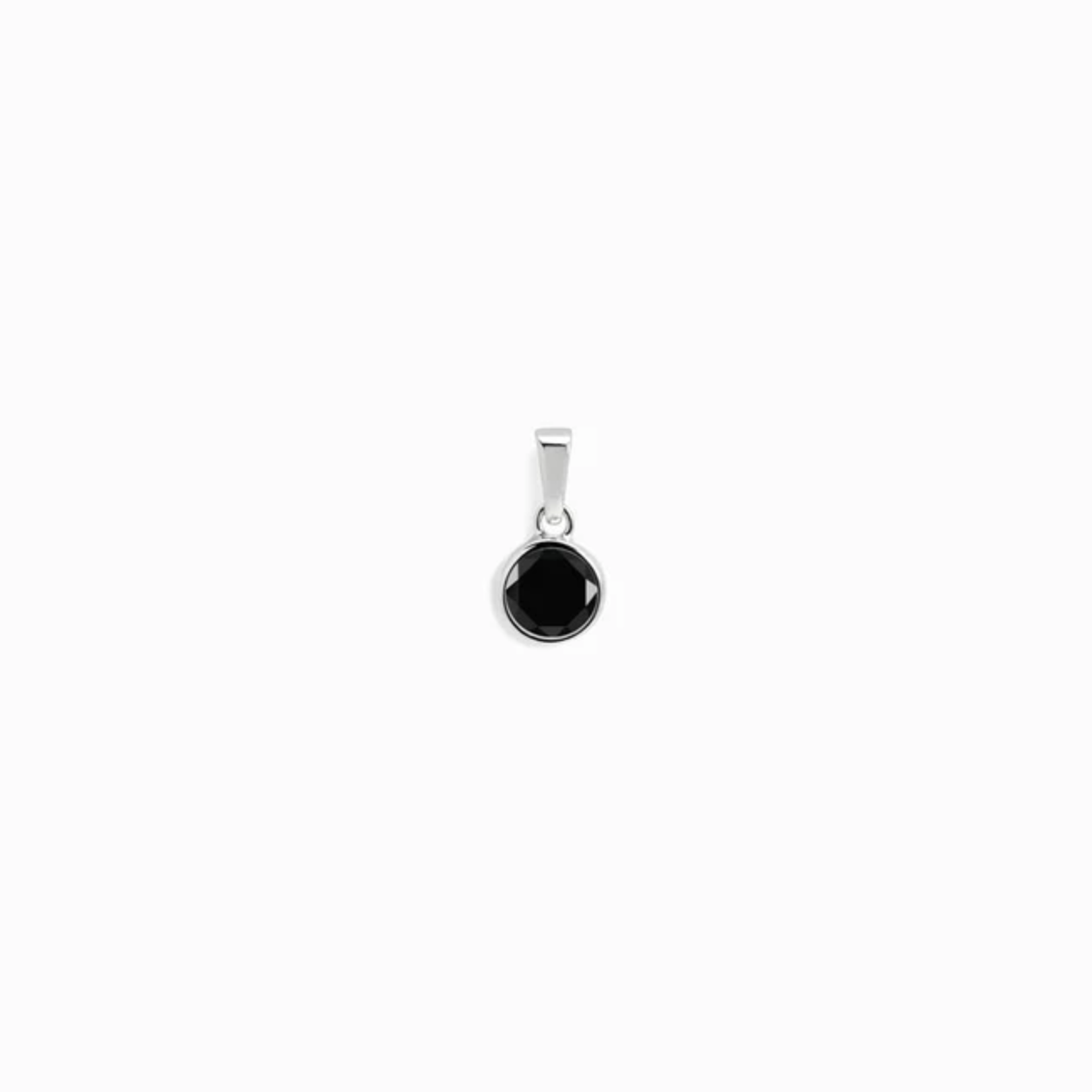 *Black Onyx Gemstone Amulet 16-18" Cable Chain Necklace ·  Sterling Silver
