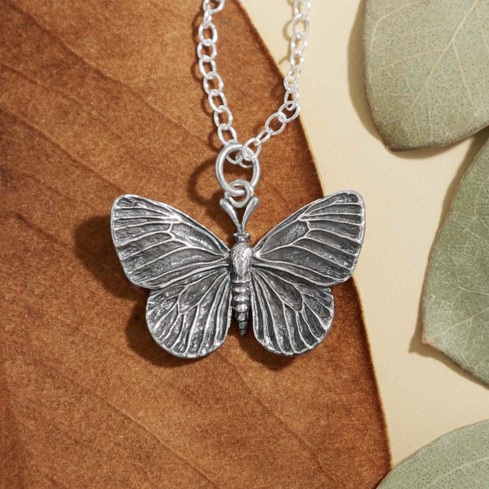 Butterfly Dimensional Necklace · 18" · Silver