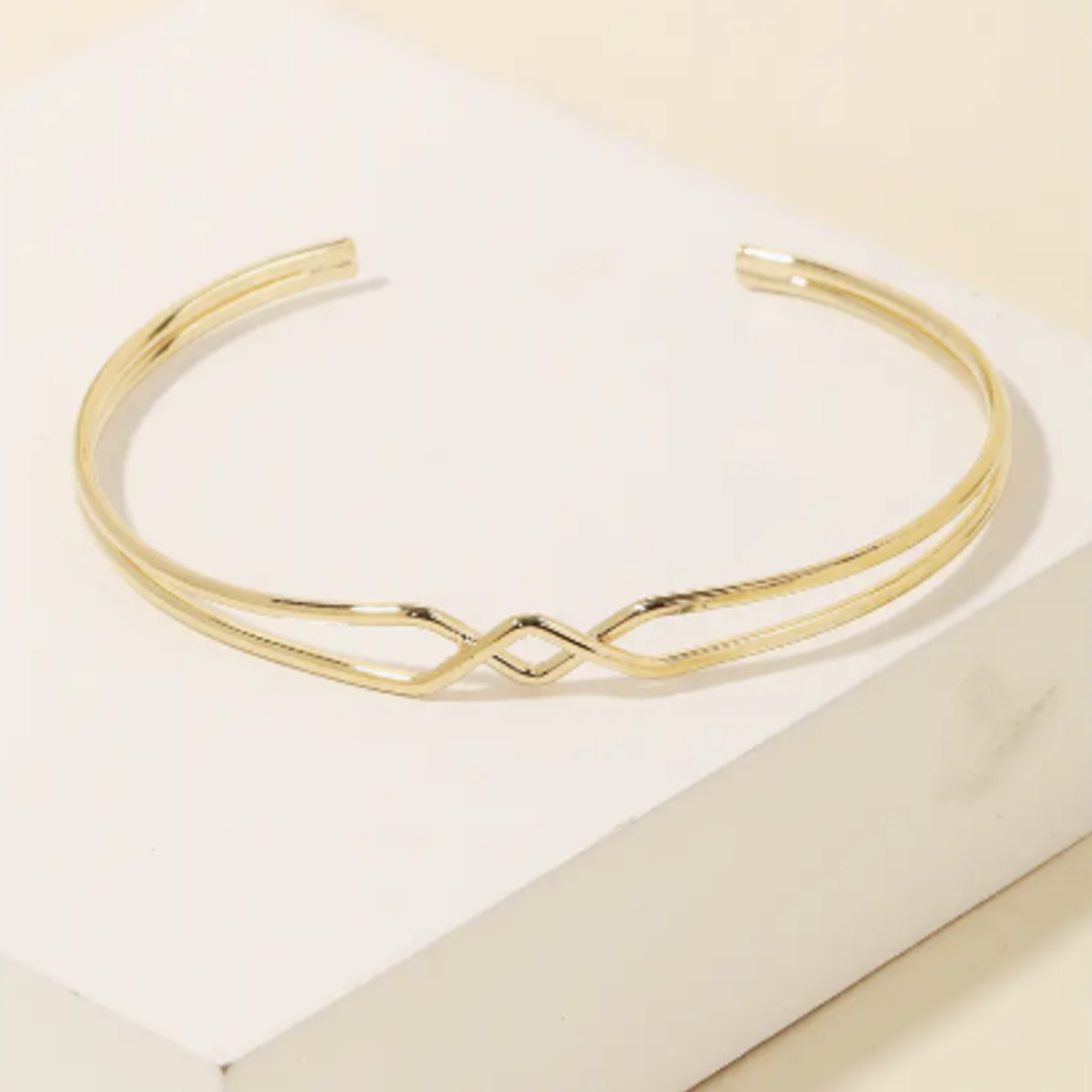 Anarchy Street Diamond Weave Open Metallic Bracelet · Gold