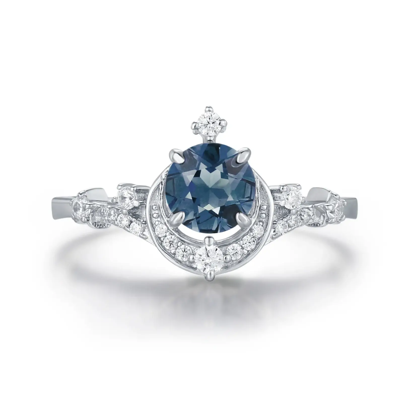 *Luna Twilight London Blue Topaz Ring · White Gold Vermeil ·