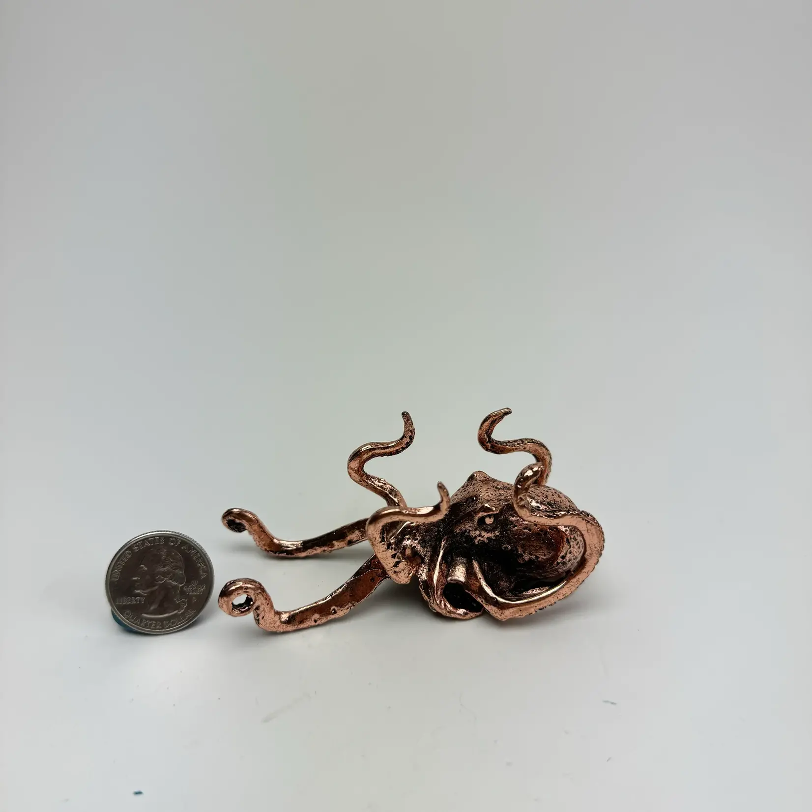Metal Sphere Stand | Octopus |