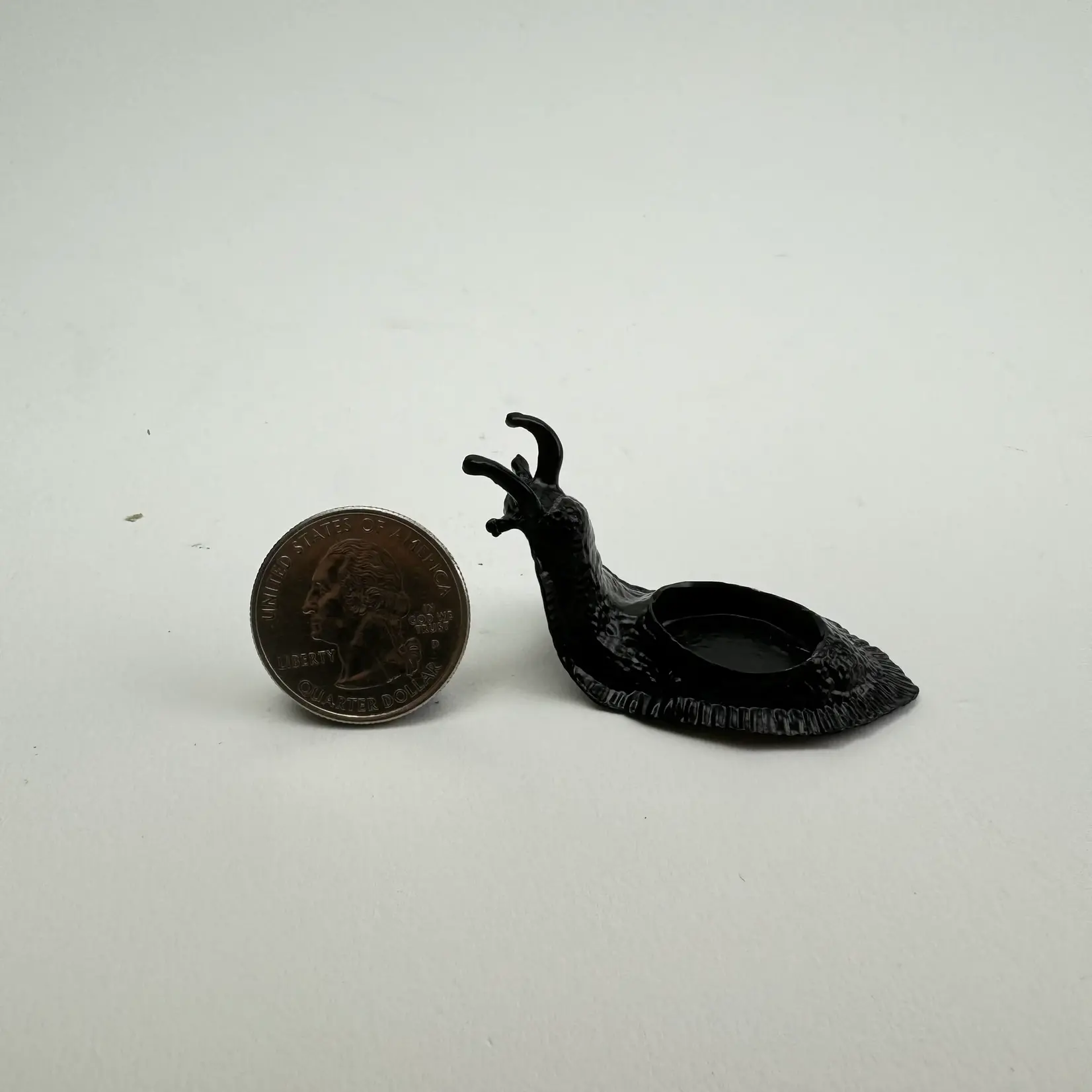 Metal Sphere Stand | Snail |
