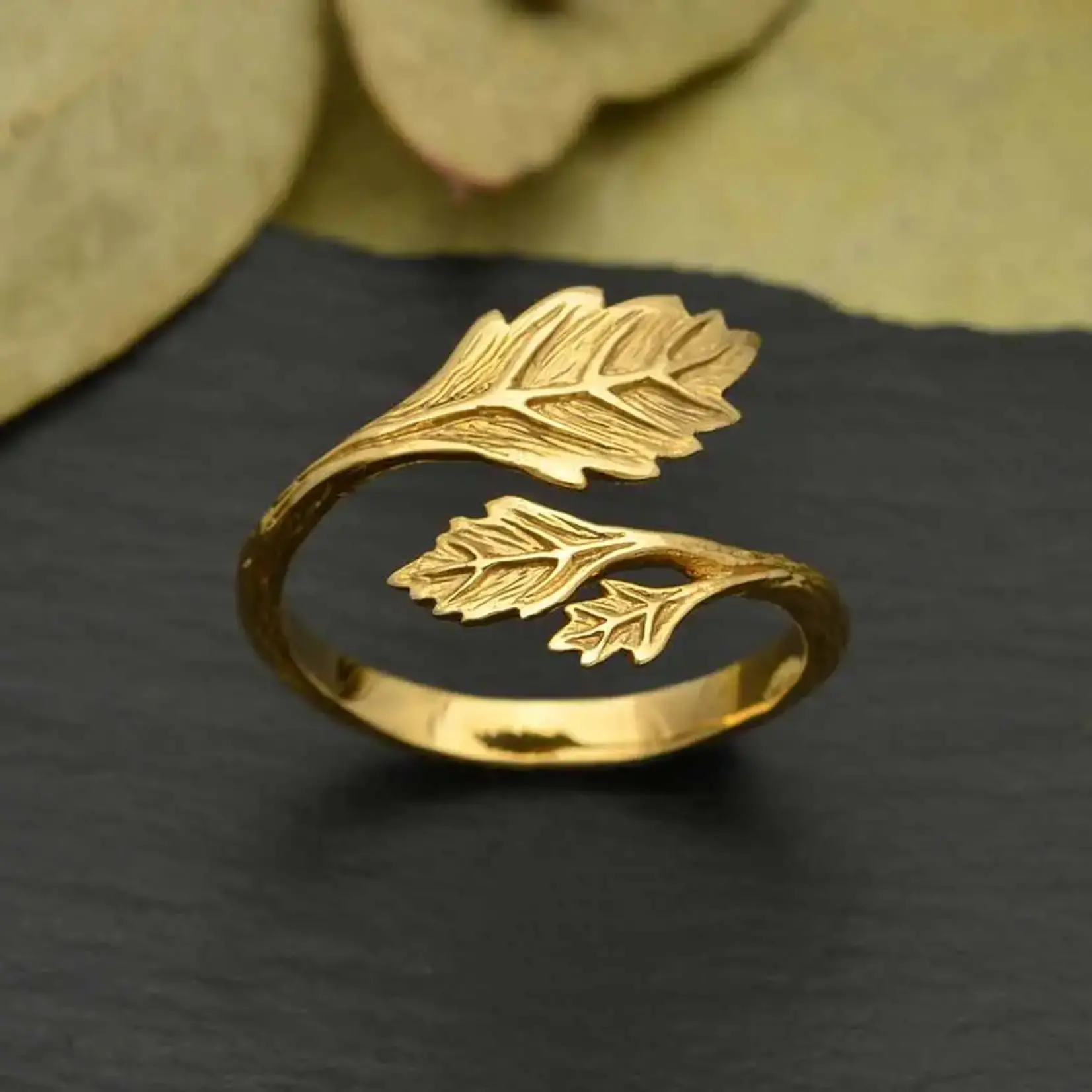 Leaf Ring · Bronze · Adjustable