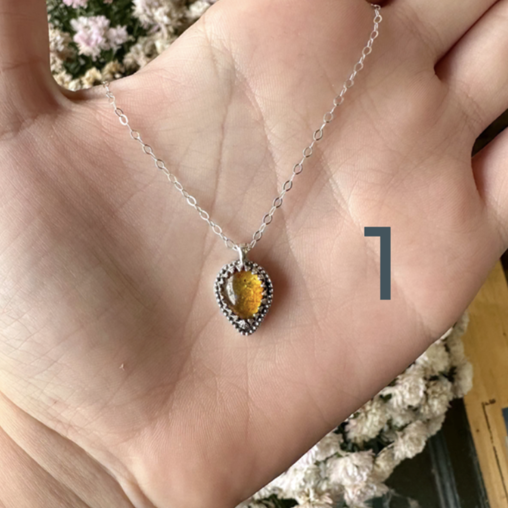 Amber Necklace · Silver ·