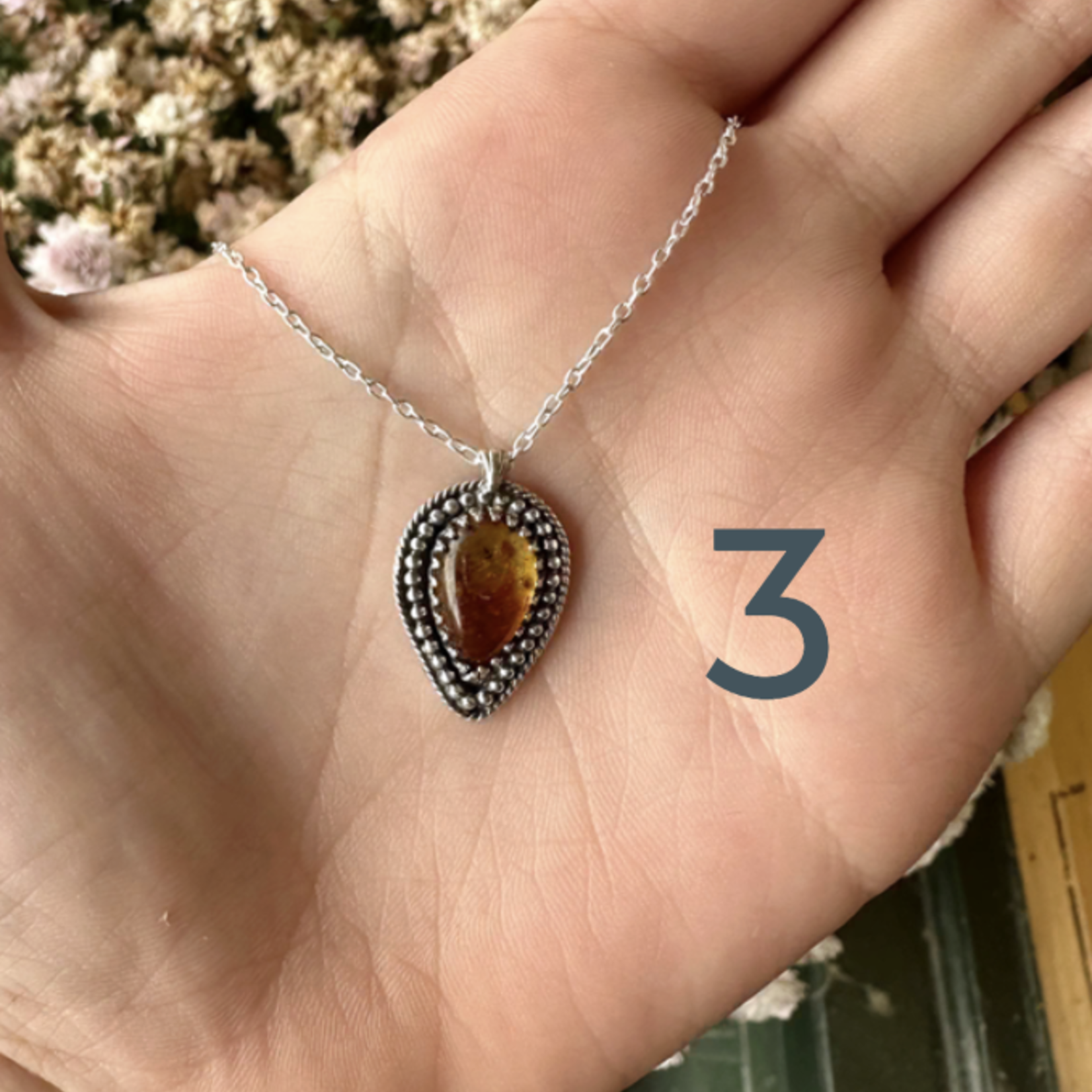 Amber Necklace · Silver ·