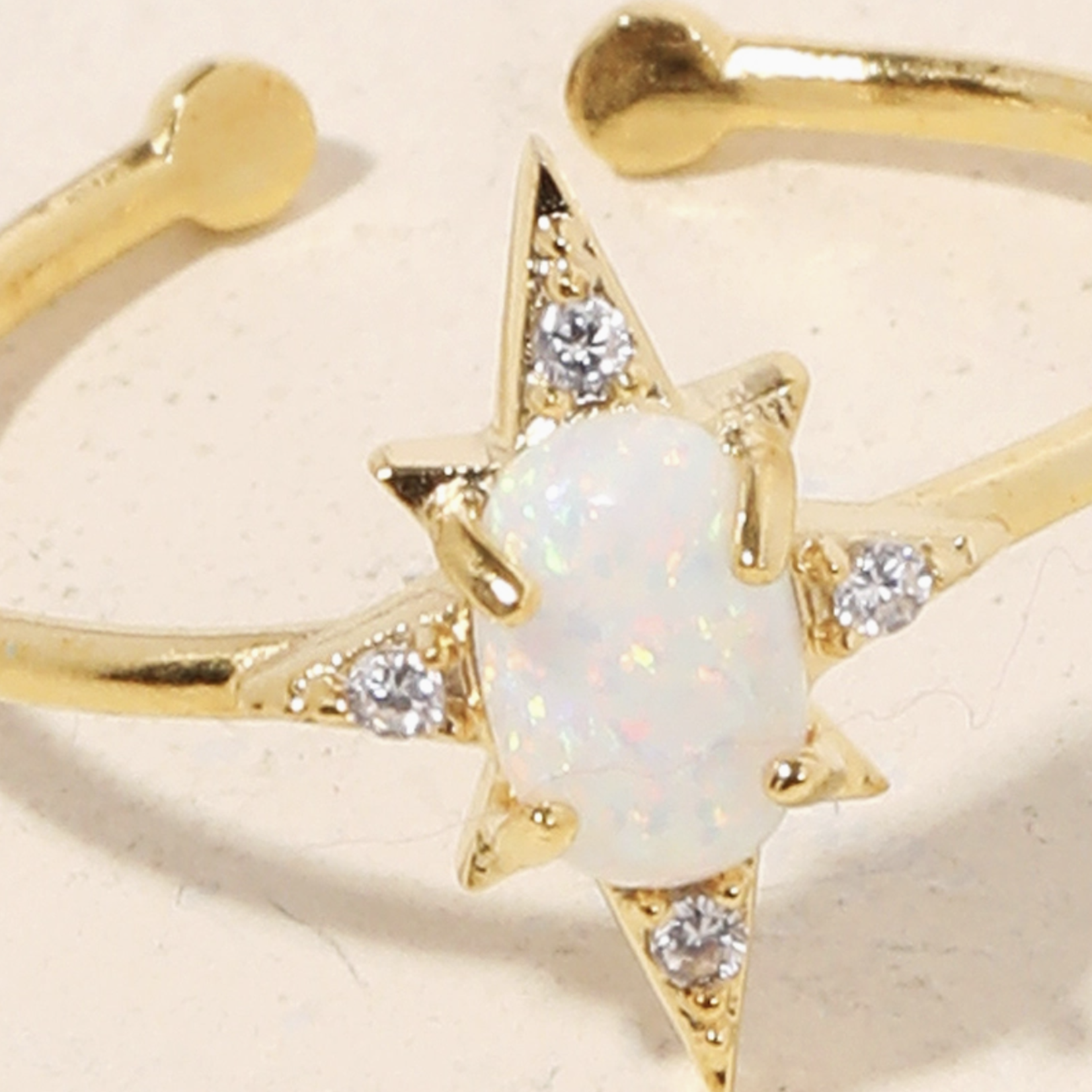 Opal Star Adjustable Fashion Ring · Gold Plating