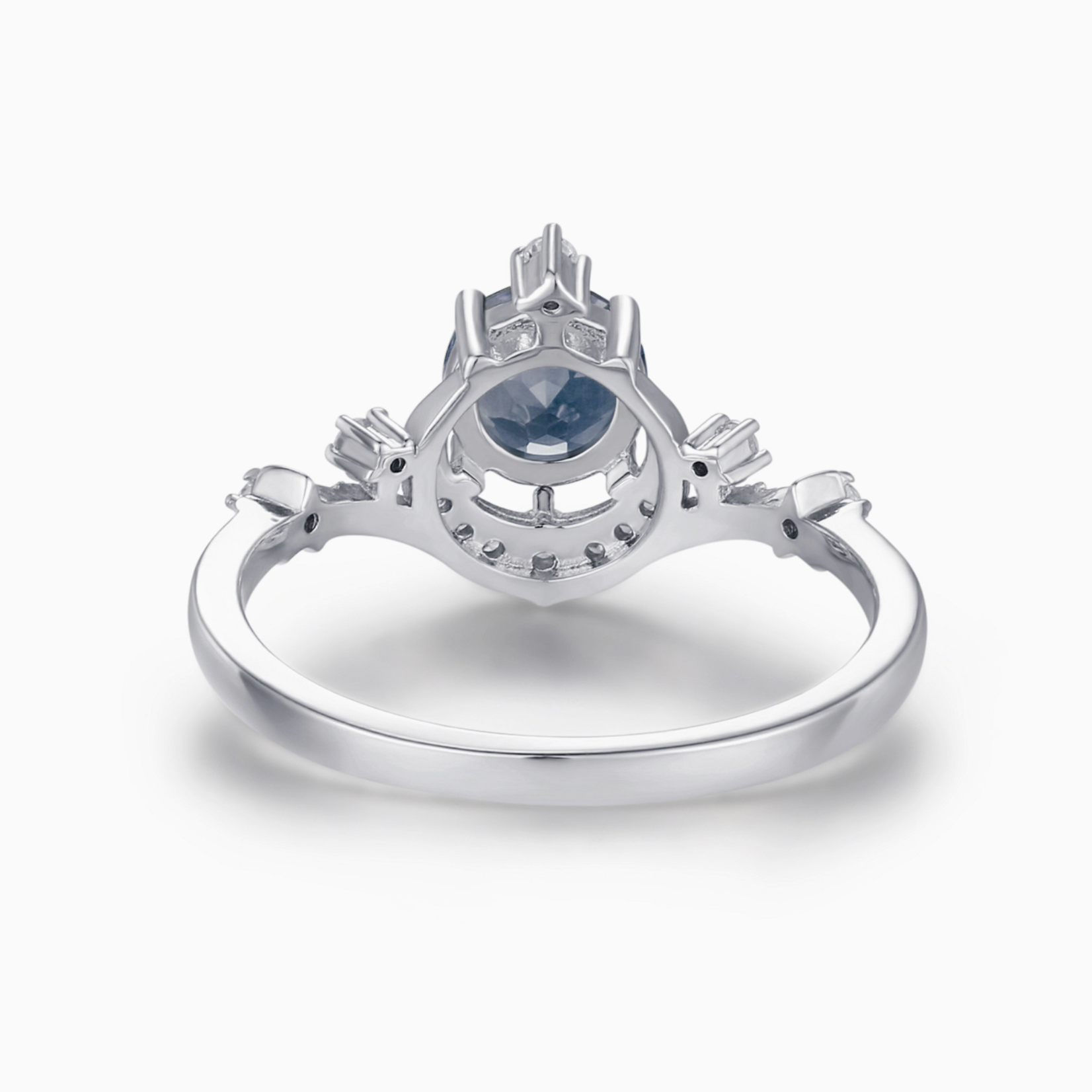 *Luna Twilight London Blue Topaz Ring · White Gold Vermeil ·