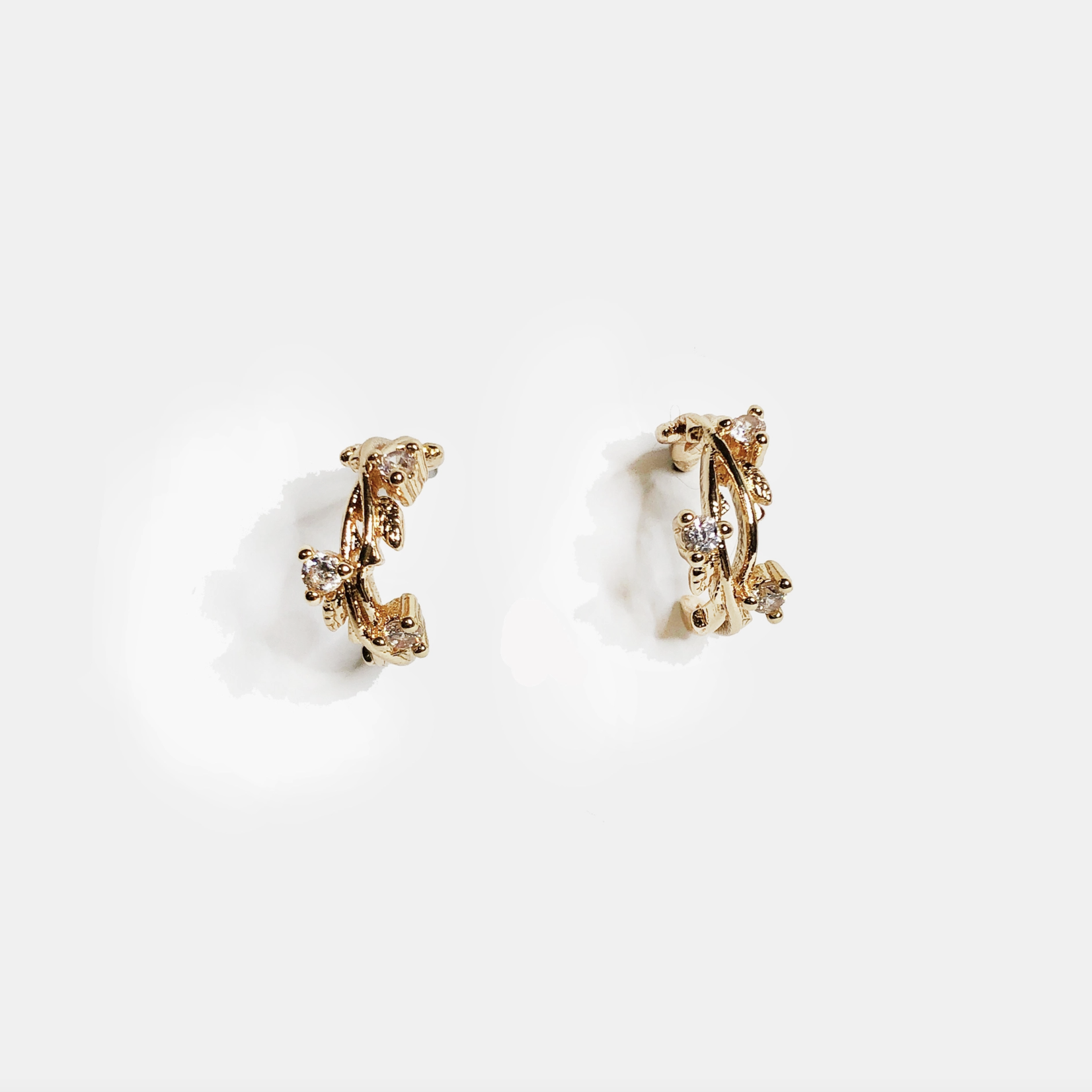 Fae Mini Hoops Earrings · Gold