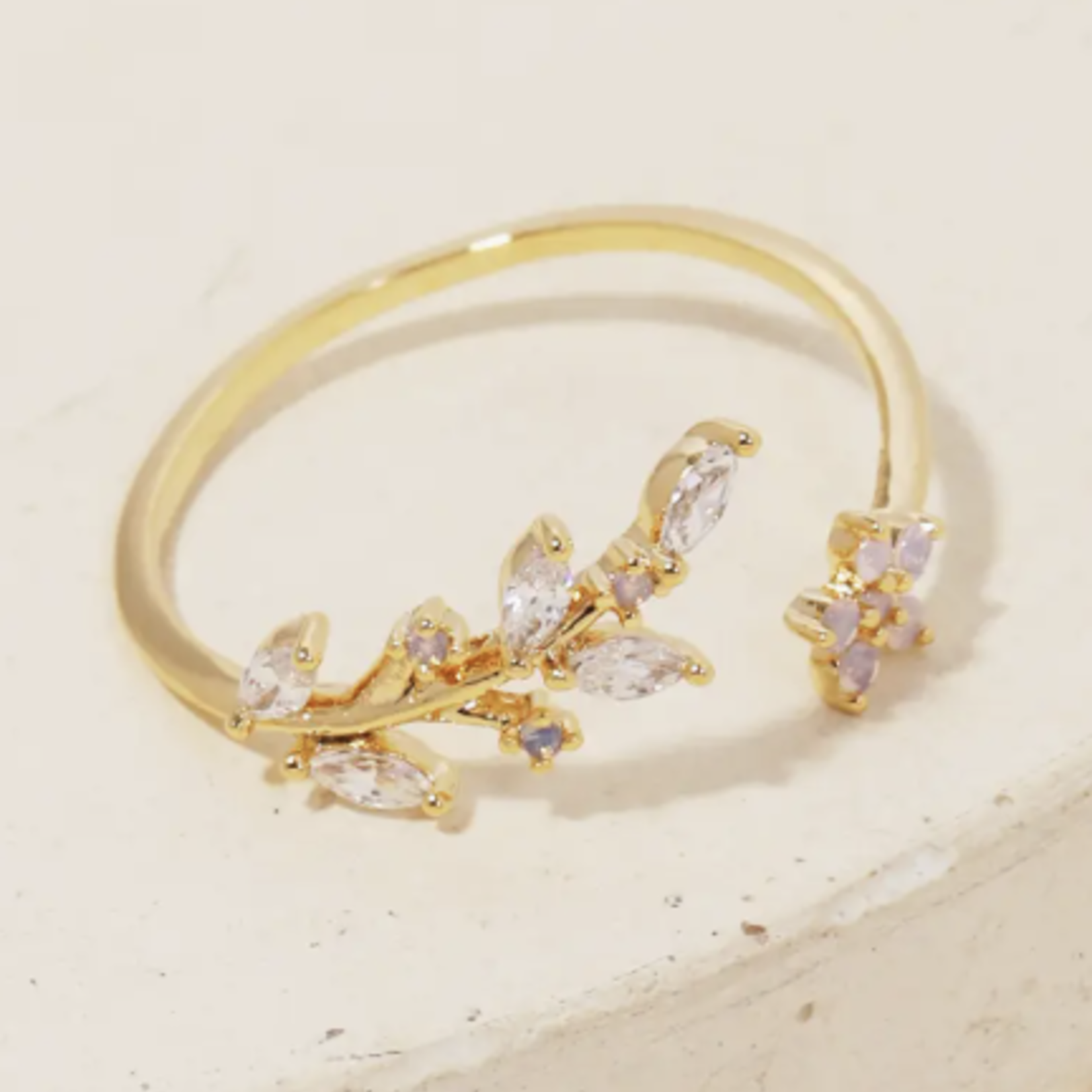 Dainty Rhinestone Leaf Flower Open Ring · Gold