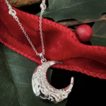 Hare Moon Necklace · Silver
