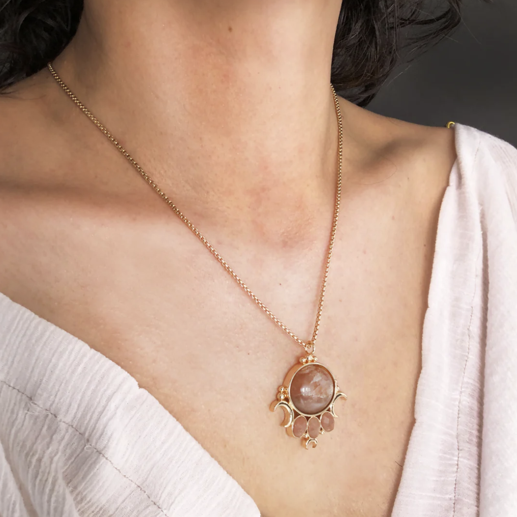 The Priestess Necklace · 18K Gold Plating ·