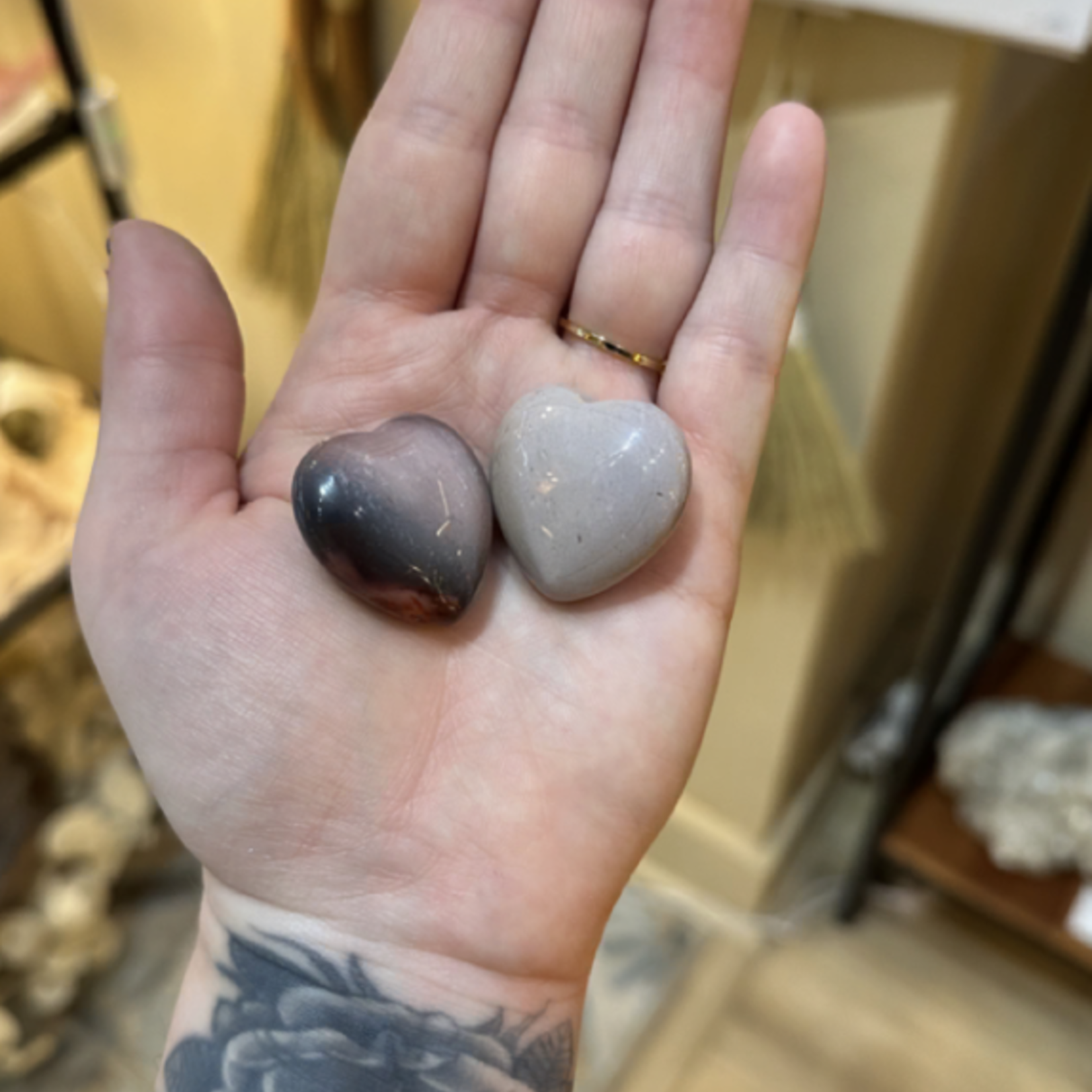 Village - Charleston Puff Heart | Mookaite | 30mm