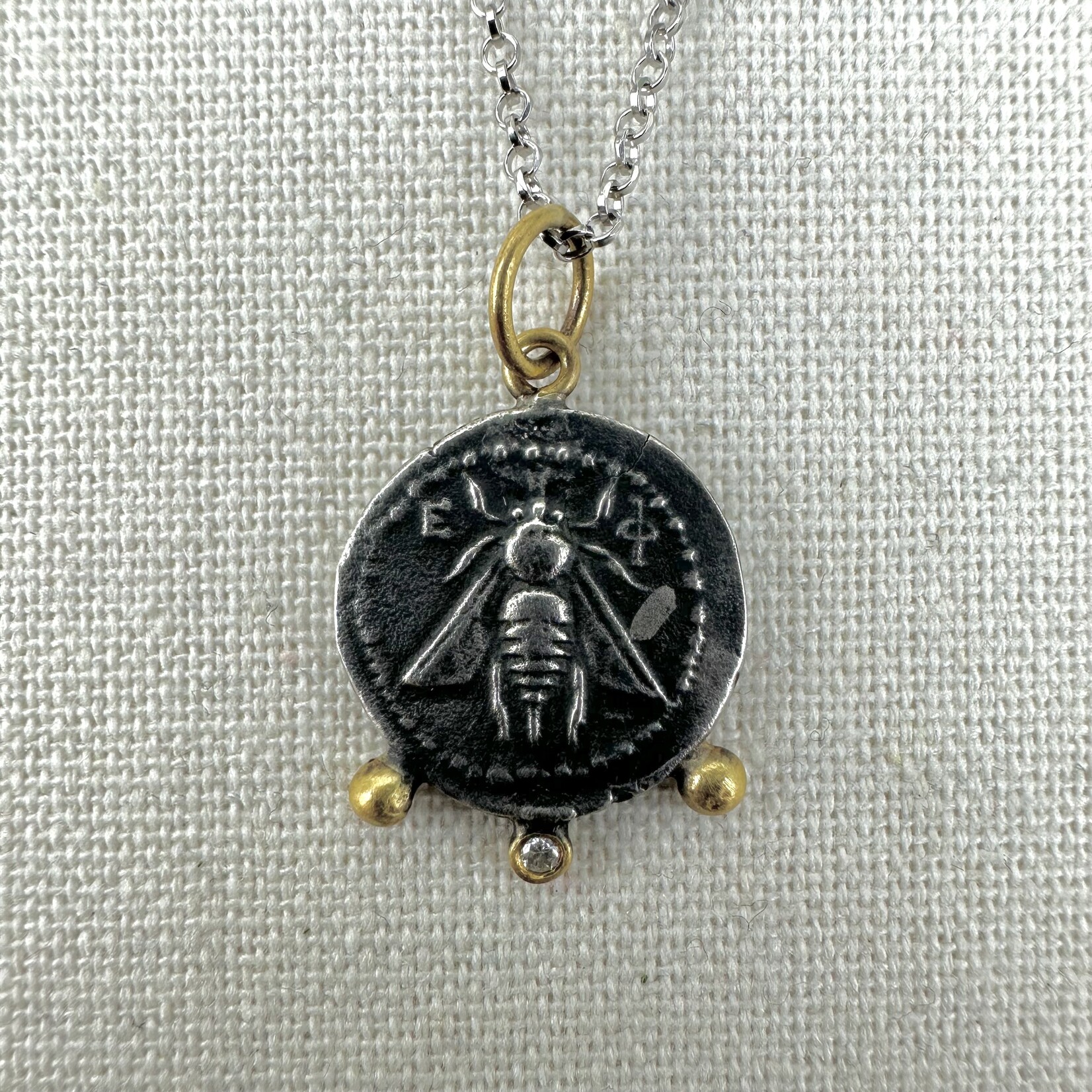 Prehistoric Works Queen Bee Coin w/Diamond · 24K Gold & Silver