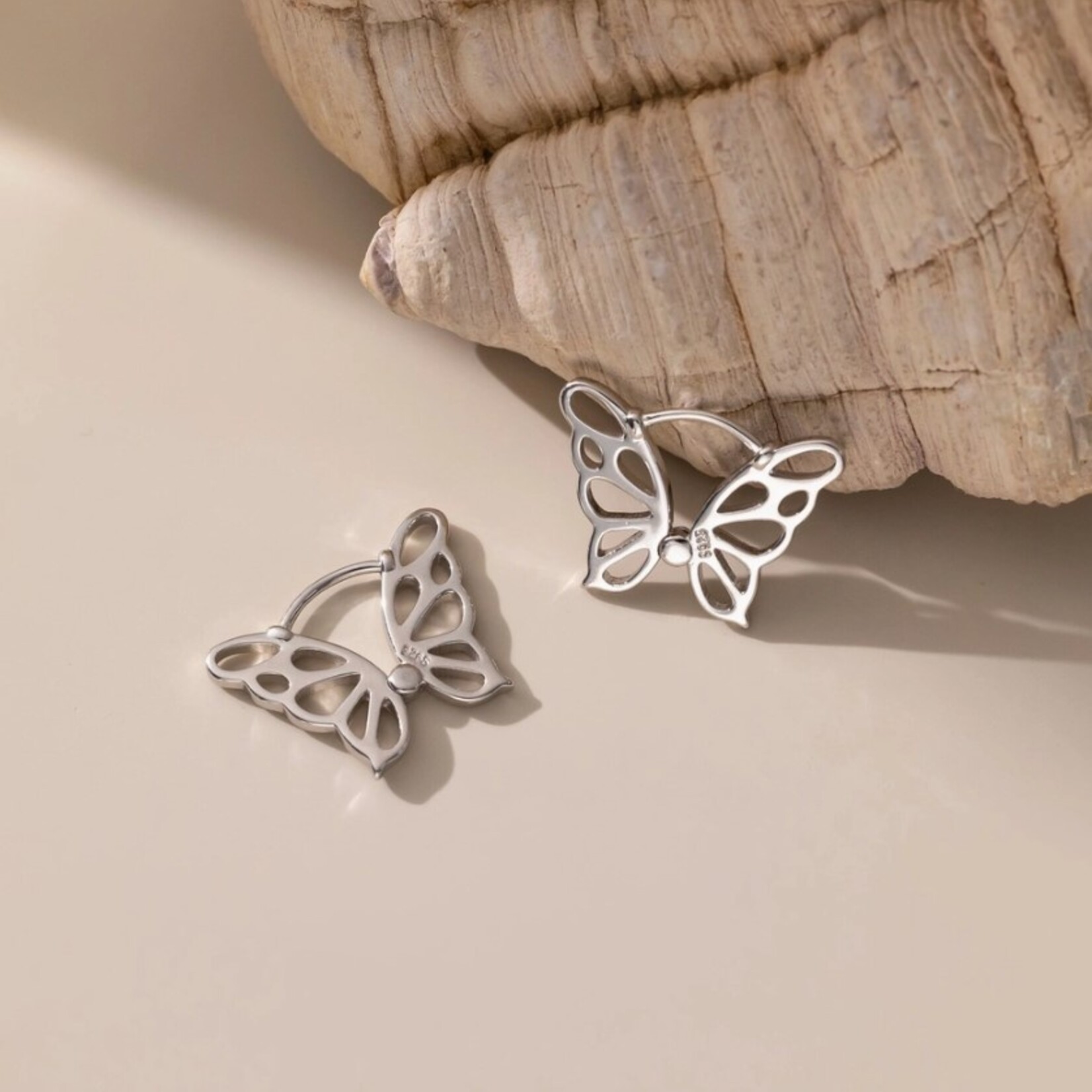 Happyzzzsu Butterfly Hoop Earrings · Silver
