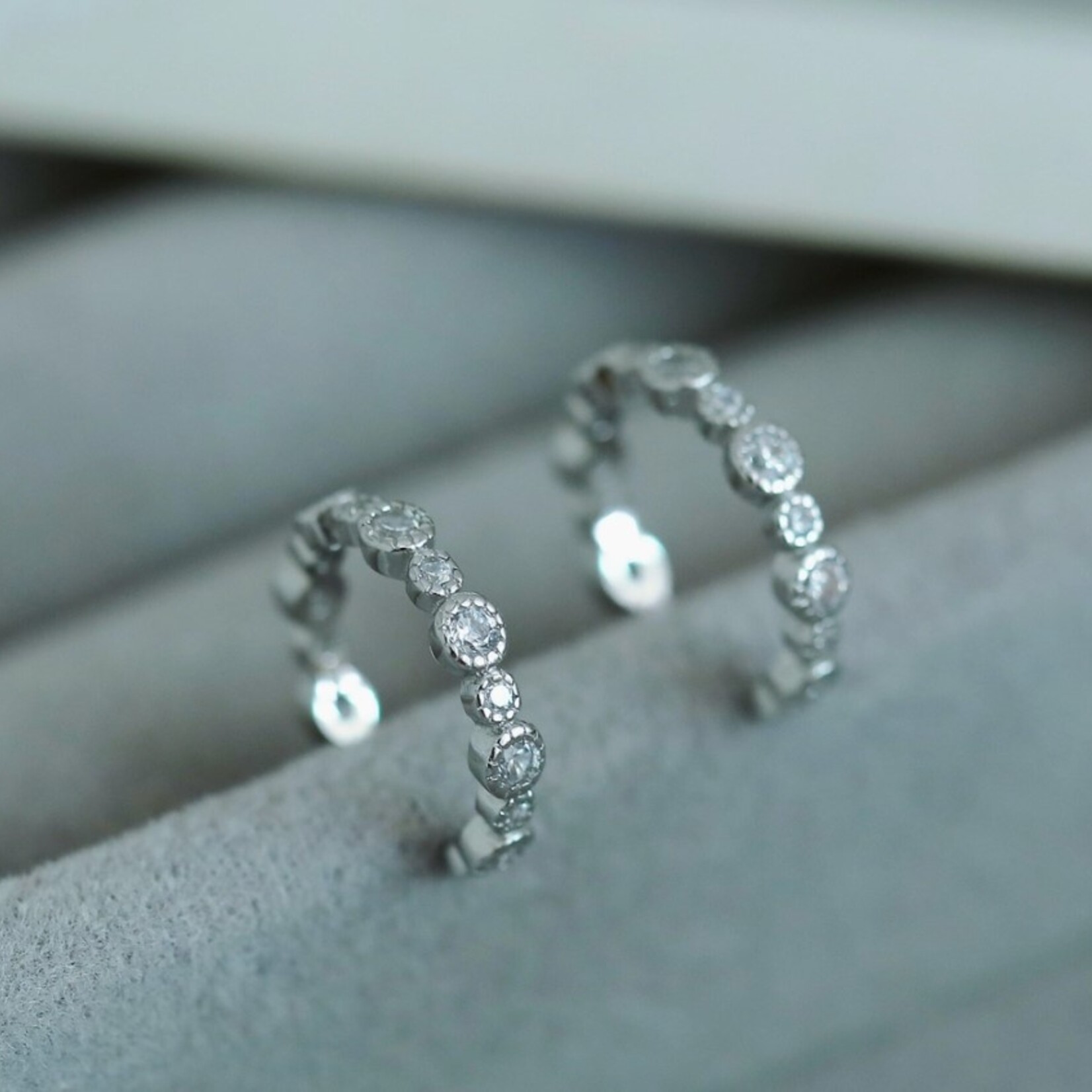 Happyzzzsu Diamond Ear Cuffs · Silver