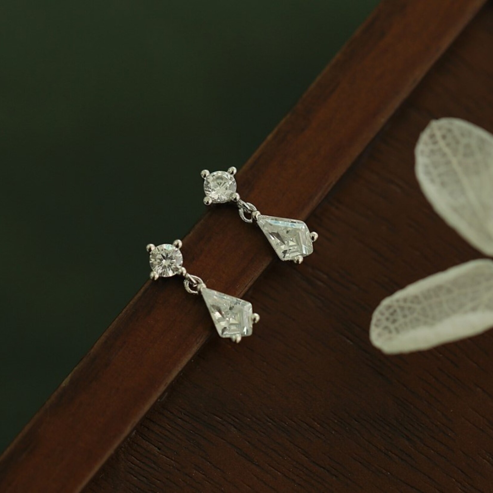 Happyzzzsu Drop Earrings · Silver