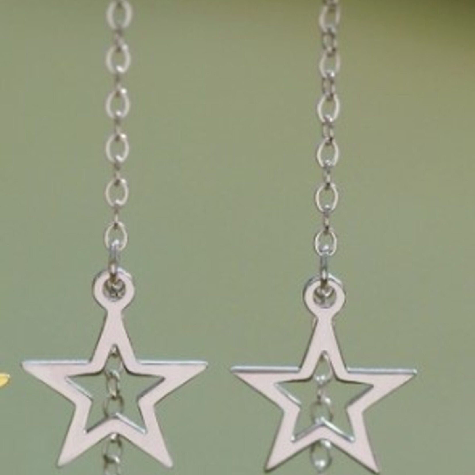 Happyzzzsu Front and Back Star Drop Earrings · Silver